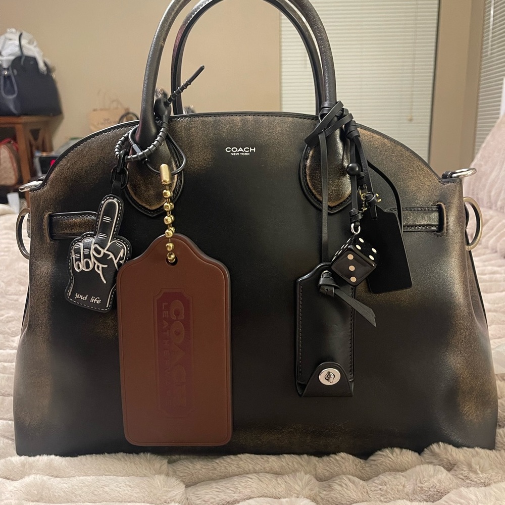 Coach XL Hangtag - Picture 6 of 8